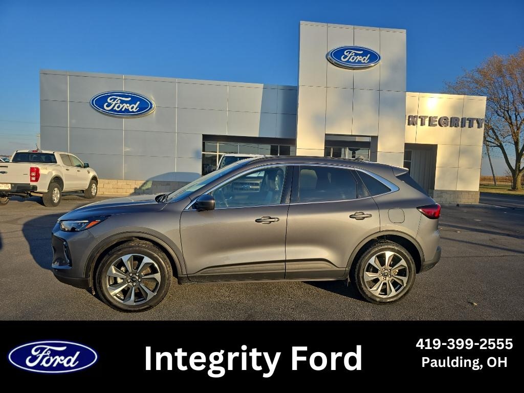 Used 2023 Ford Escape Platinum Sport Utility