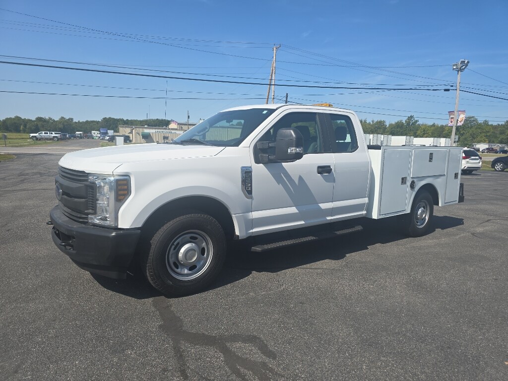 2019 Ford F-250 XL photo 2