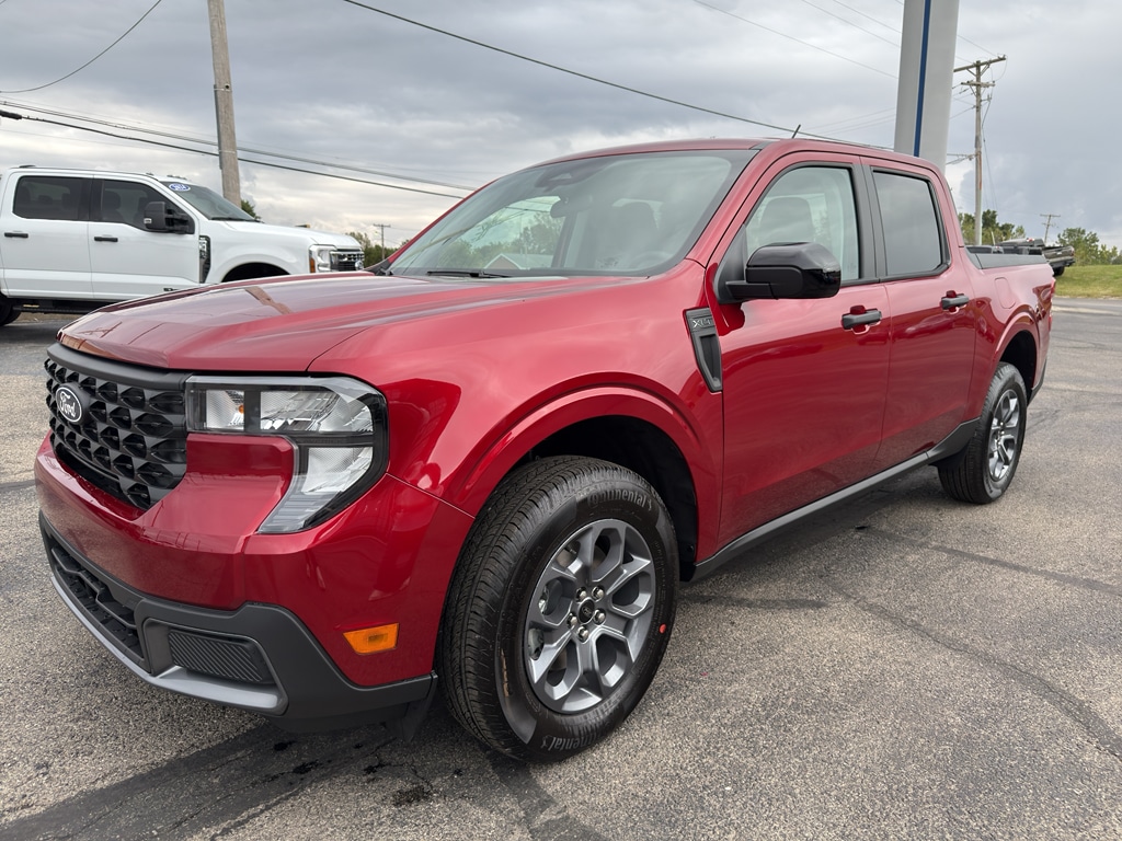 New 2025 Ford Maverick XLT TRUCK
