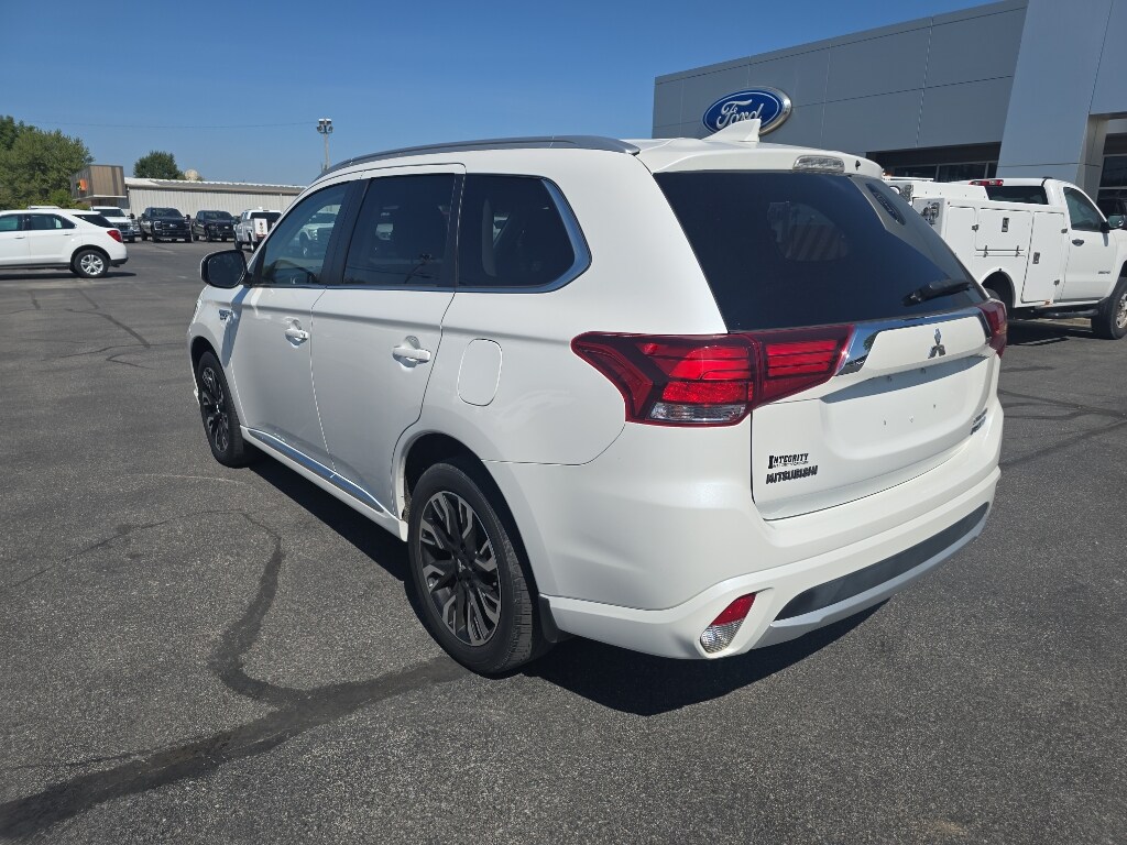 Used 2018 Mitsubishi Outlander PHEV SEL CUV