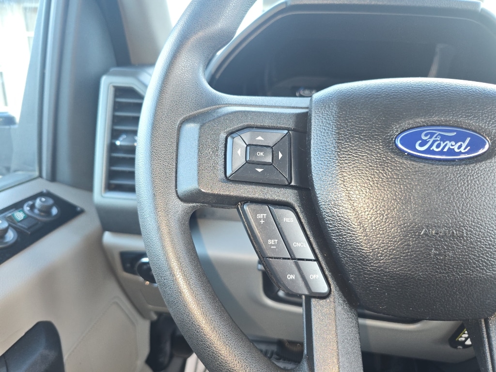 2017 Ford F-550 - Photo 10