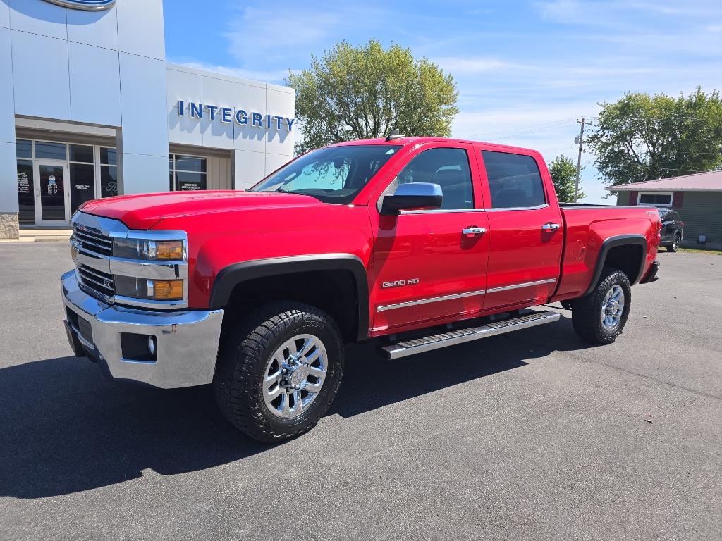 Used 2015 Chevrolet Silverado 2500HD LTZ with VIN 1GC1KWEG1FF526666 for sale in Bellefontaine, OH