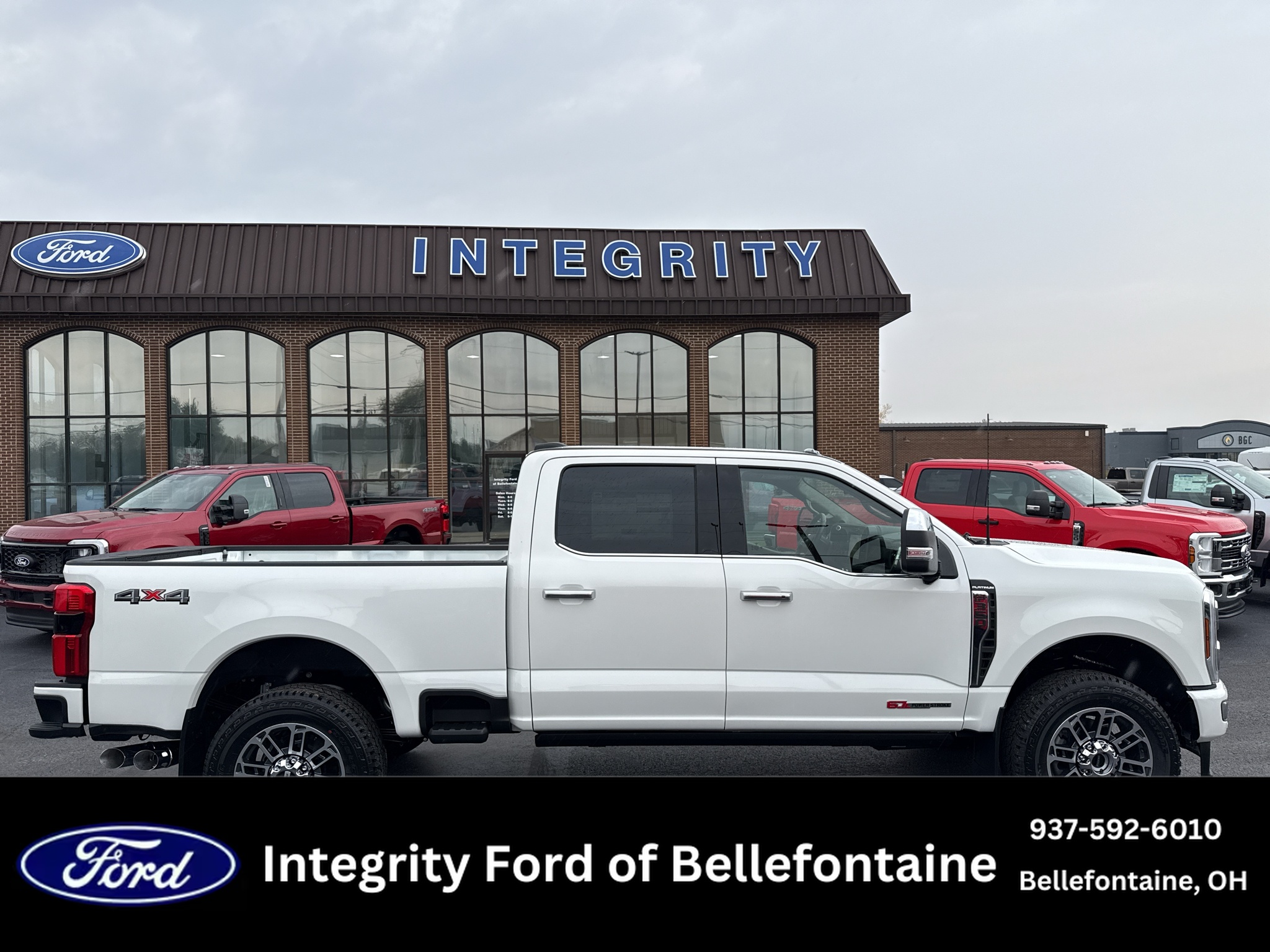 2027 Ford F-350 Platinum TRUCK
