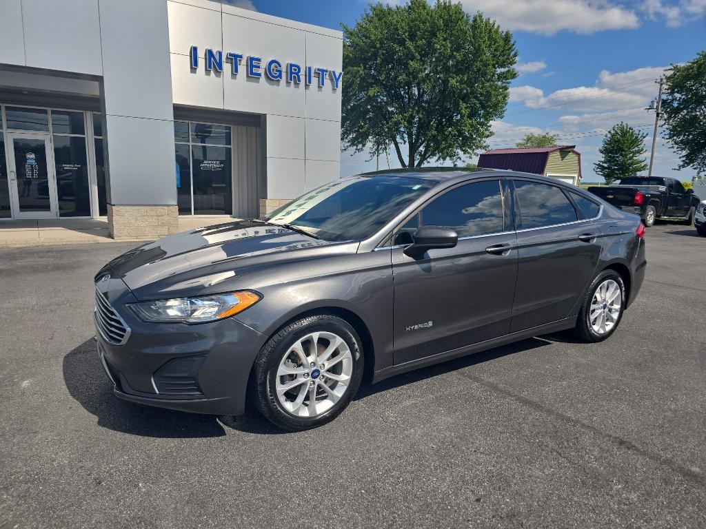 Used 2019 Ford Fusion Hybrid SE with VIN 3FA6P0LU0KR167830 for sale in Bellefontaine, OH