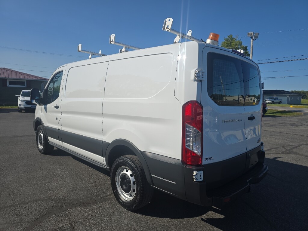 2016 Ford Transit Cargo Van photo 3