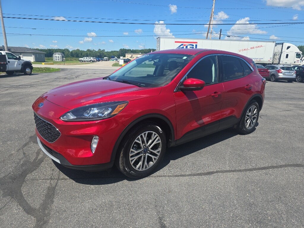 2022 Ford Escape SEL photo 2