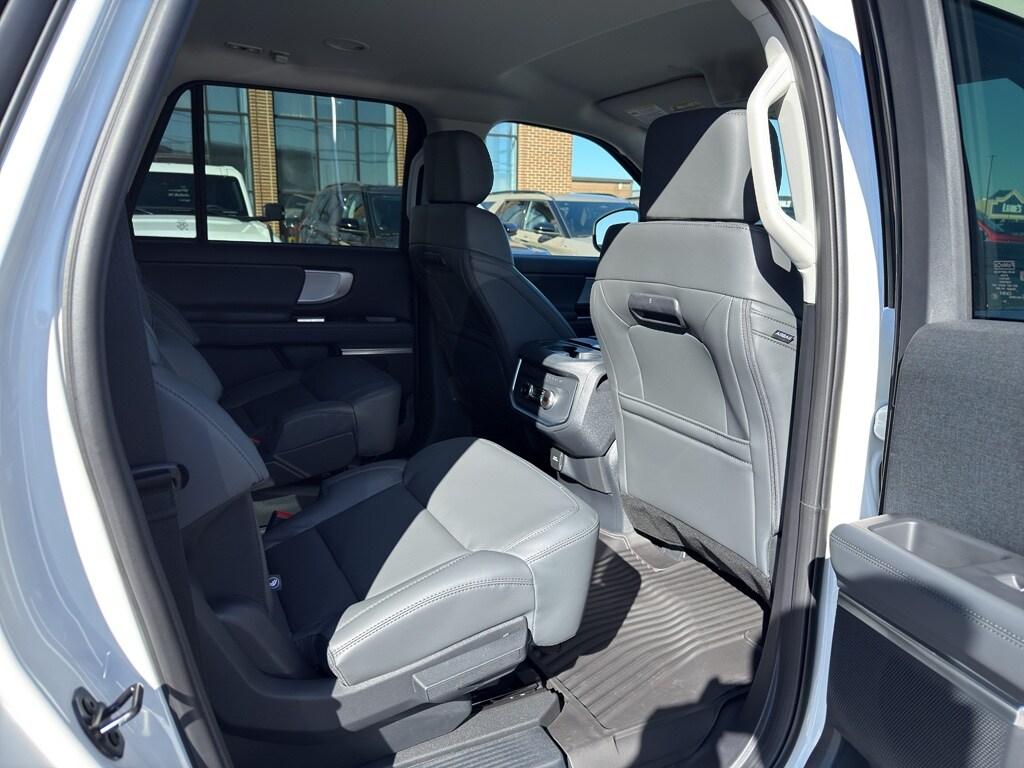 2026 Ford Expedition MAX Active - Photo 31