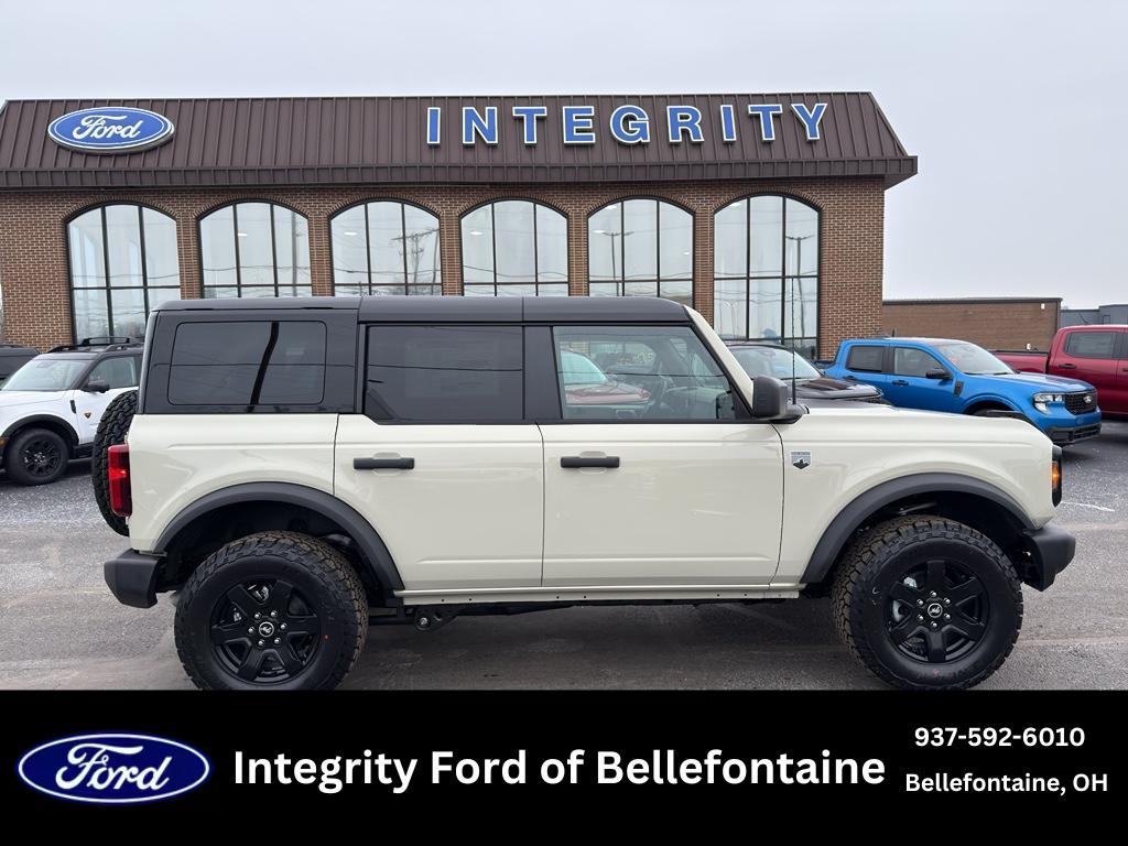 2025 Ford Bronco 4-Door Big Bend's photo