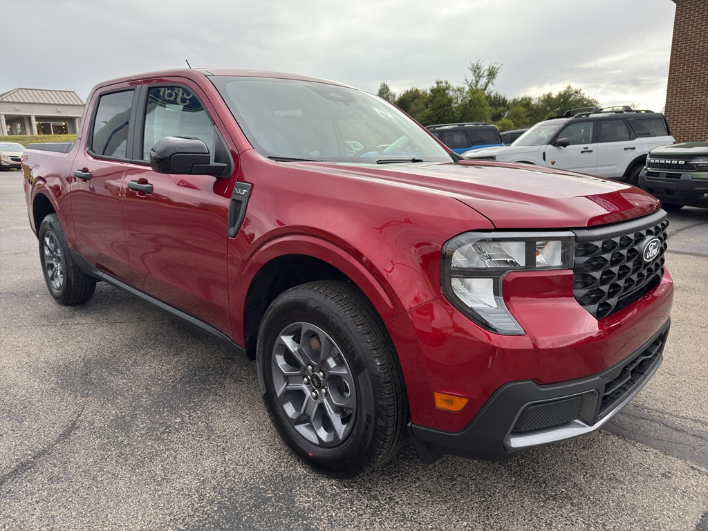 New 2025 Ford Maverick XLT TRUCK