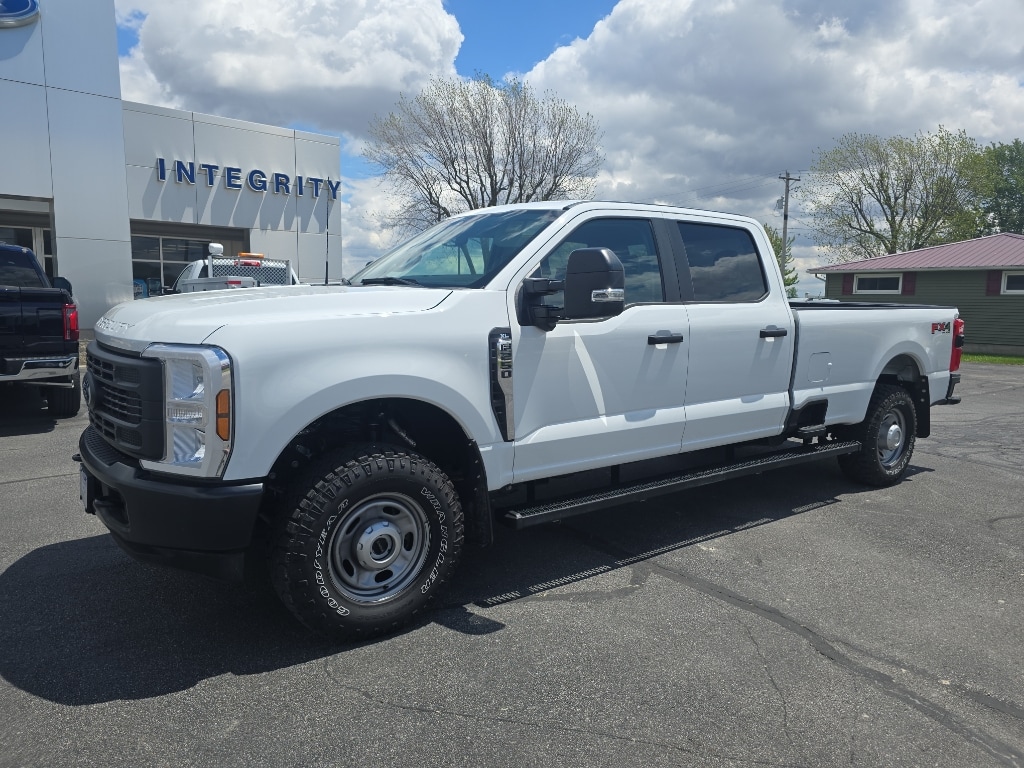 Used 2024 Ford F-250 Super Duty XL with VIN 1FT7W2BN5RED65887 for sale in Bellefontaine, OH