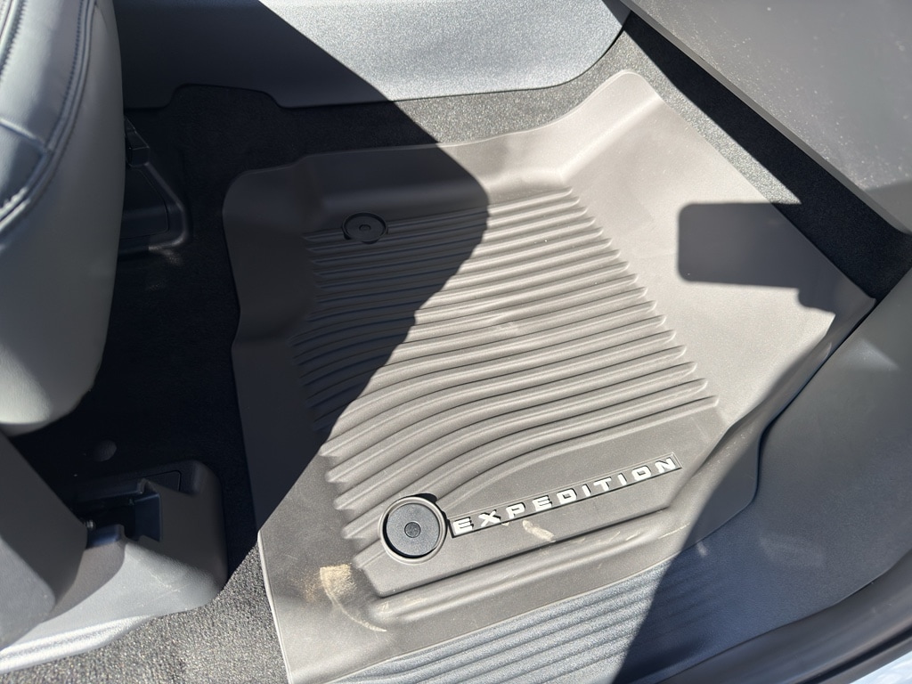 2026 Ford Expedition MAX Active - Photo 36