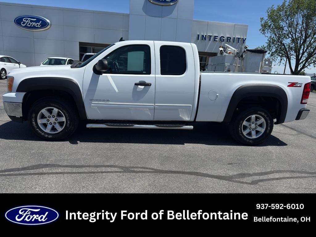 2012 GMC Sierra 2WD Extended Cab SLE MWB's photo