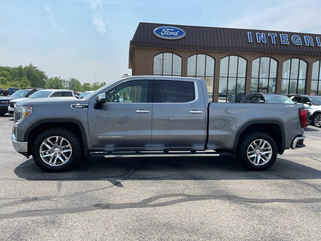 Used 2021 GMC Sierra 1500 SLT with VIN 3GTU9DET9MG462818 for sale in Bellefontaine, OH