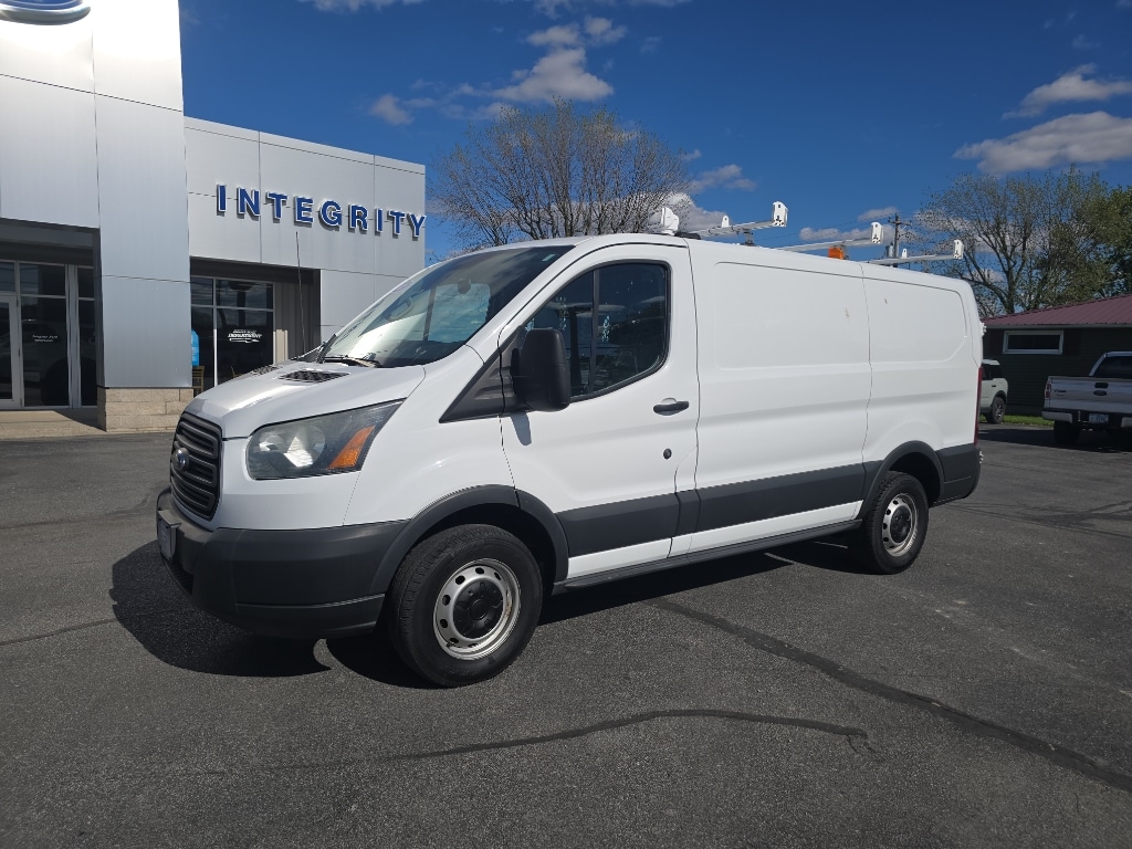 Used 2015 Ford Transit Base with VIN 1FTNR1ZM8FKB00822 for sale in Bellefontaine, OH