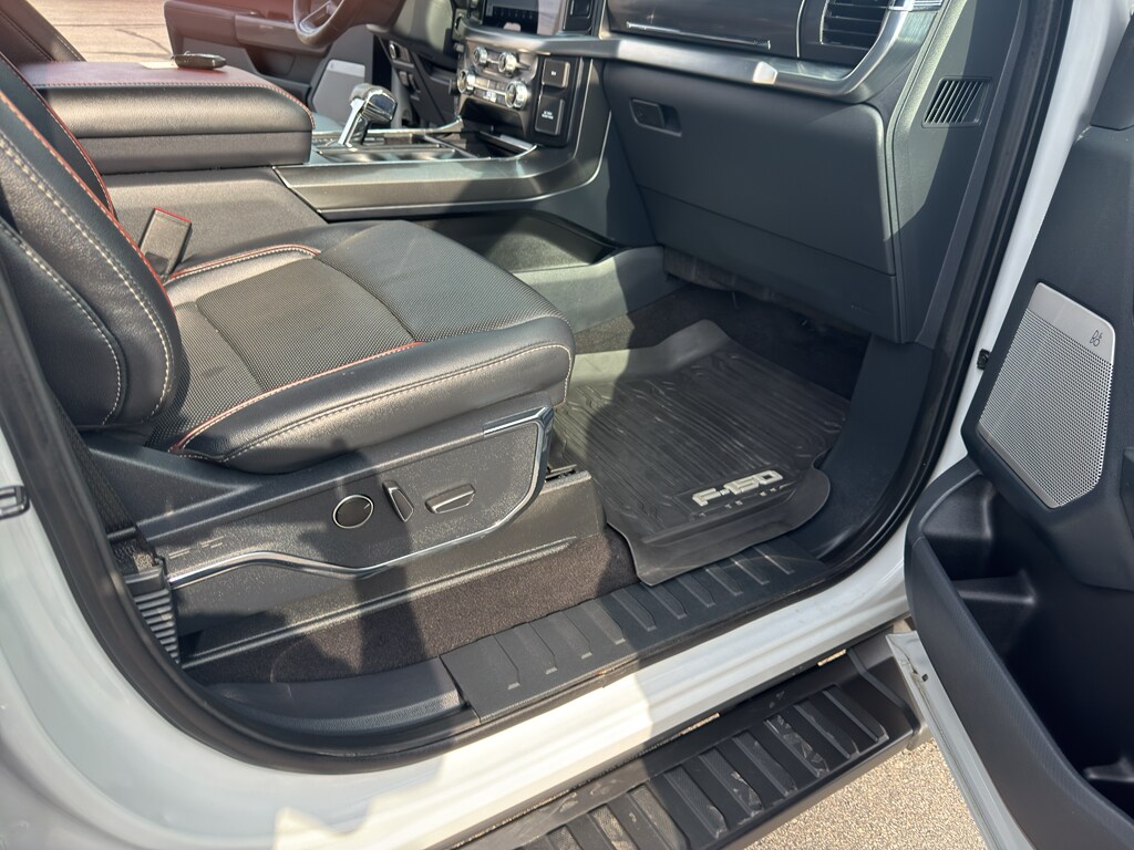 2023 Ford F-150 Lariat - Photo 34