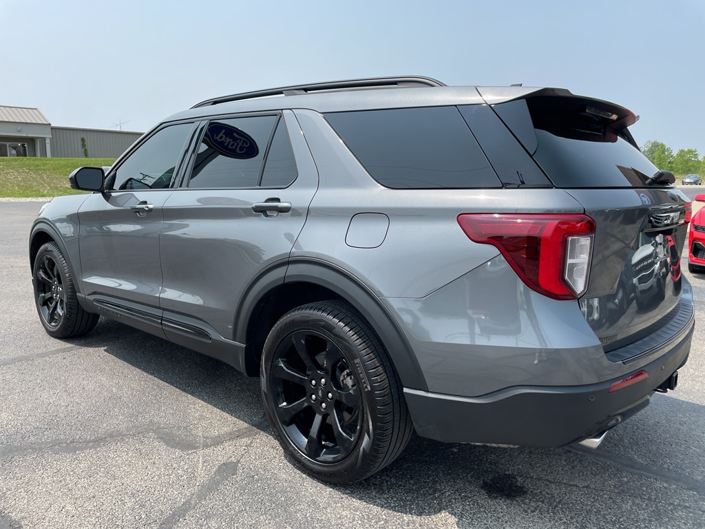 Used 2024 Ford Explorer ST-LINE with VIN 1FMSK8KH2RGA22859 for sale in Bellefontaine, OH
