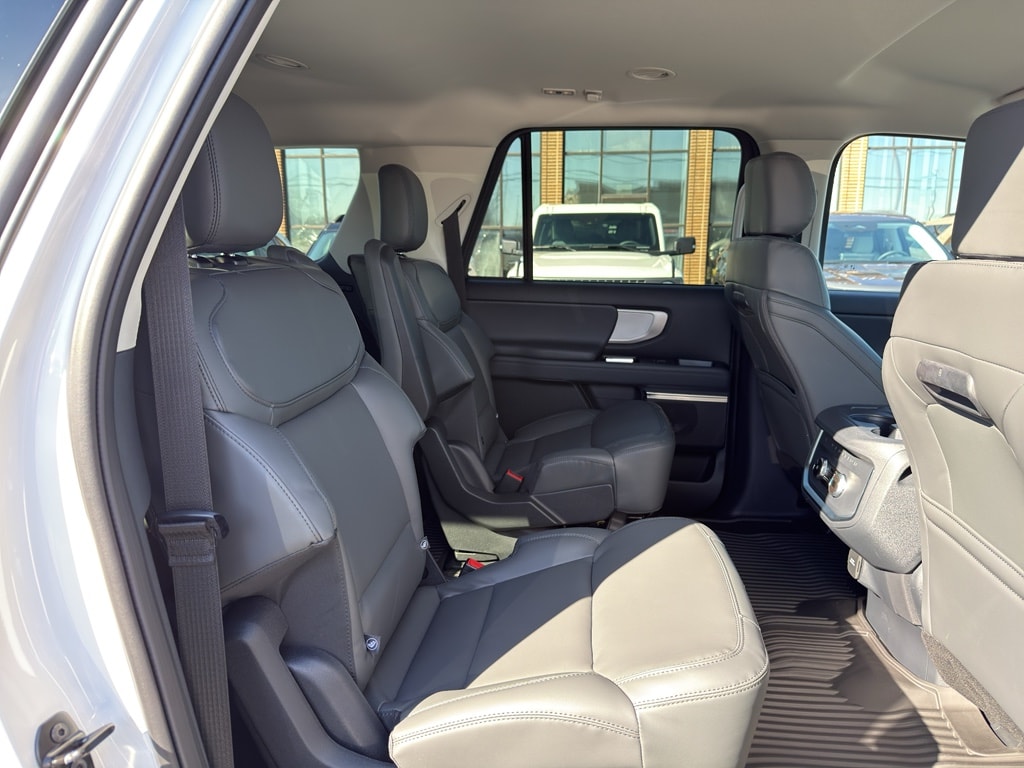 2026 Ford Expedition MAX Active - Photo 32