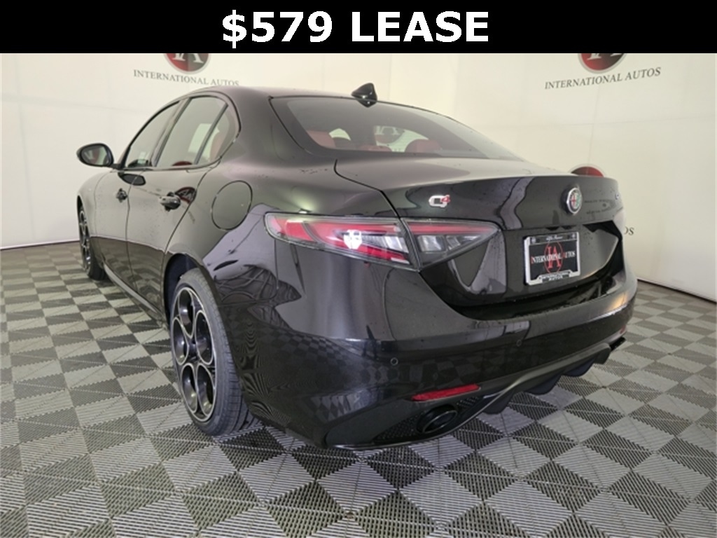 New 2025 Alfa Romeo Giulia AWD Sedan