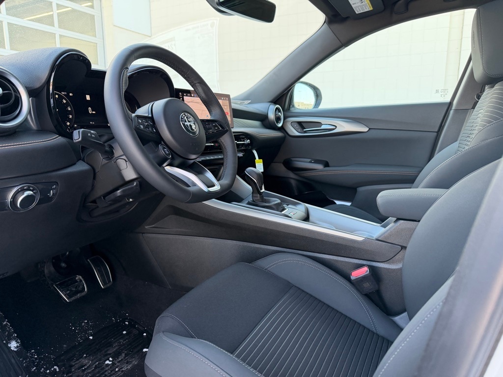 2026 Alfa Romeo Tonale Sprint - Photo 18