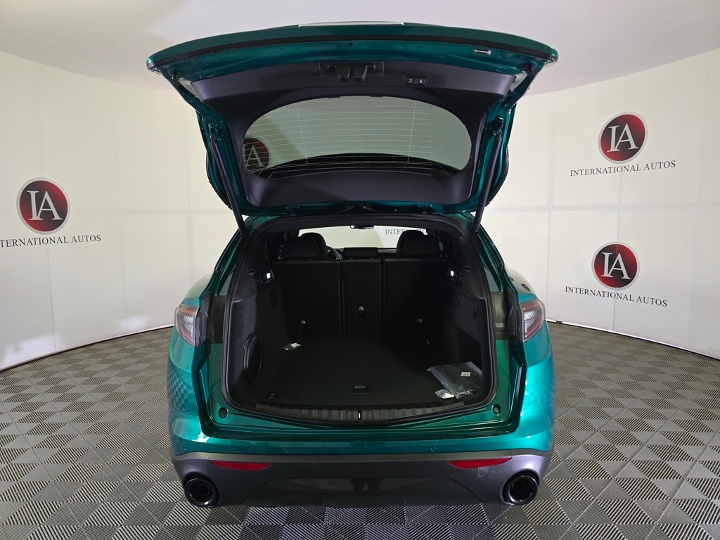 2025 Alfa Romeo Stelvio Base - Photo 7