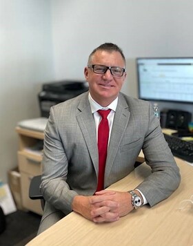 Staff member Keith Dabbs from 65da071e2438