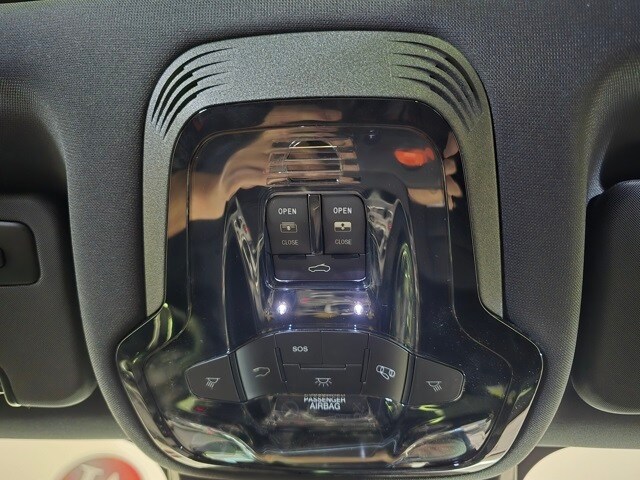 2025 Alfa Romeo Giulia Base - Photo 22