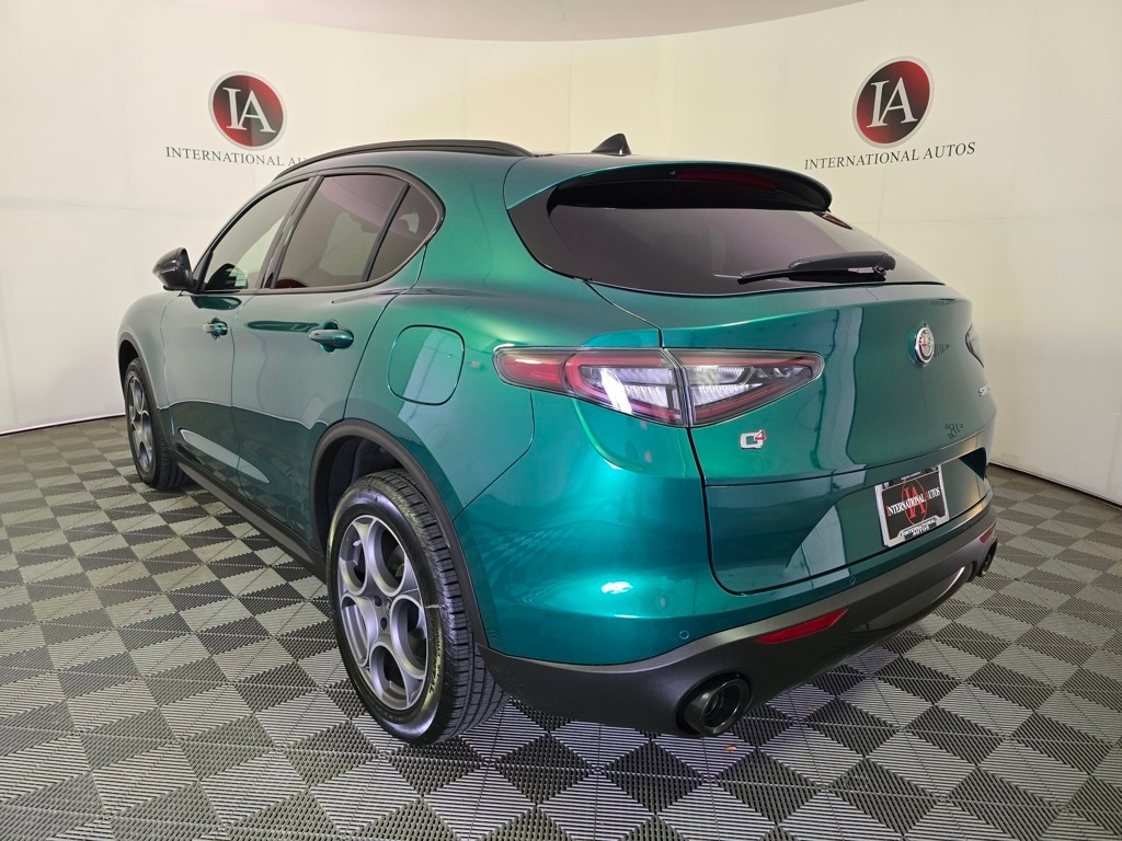 2025 Alfa Romeo Stelvio Base - Photo 6