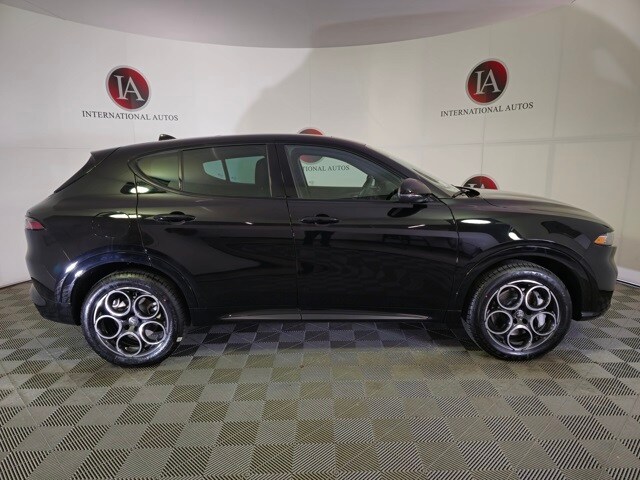 2025 Alfa Romeo Tonale BASE SPRINT photo 3
