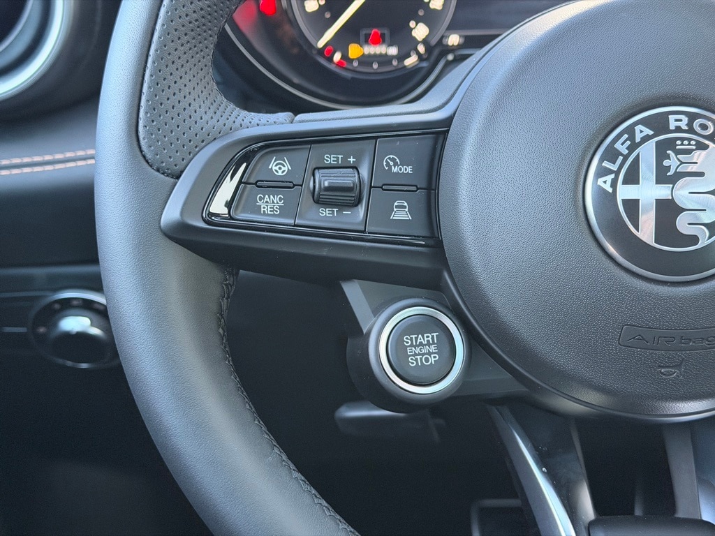 2026 Alfa Romeo Tonale Sprint - Photo 16