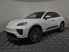 2025 Porsche Macan 4S Electric SUV