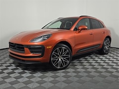2023 Porsche Macan SUV