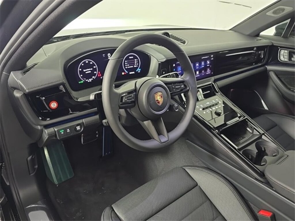 New 2026 Porsche Panamera 4 Hatchback