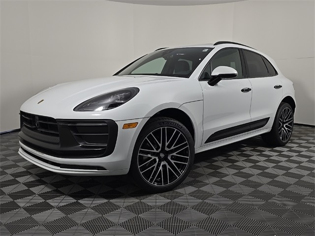 2025 Porsche Macan SUV 