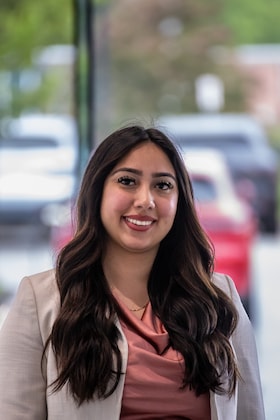 Staff member Carmen Medina-Santa Anna from ID_d2753024b98a