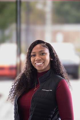 Staff member Natanya Cooper from ID_4c2795de89eb