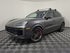 2025 Porsche Cayenne E-Hybrid Turbo SUV