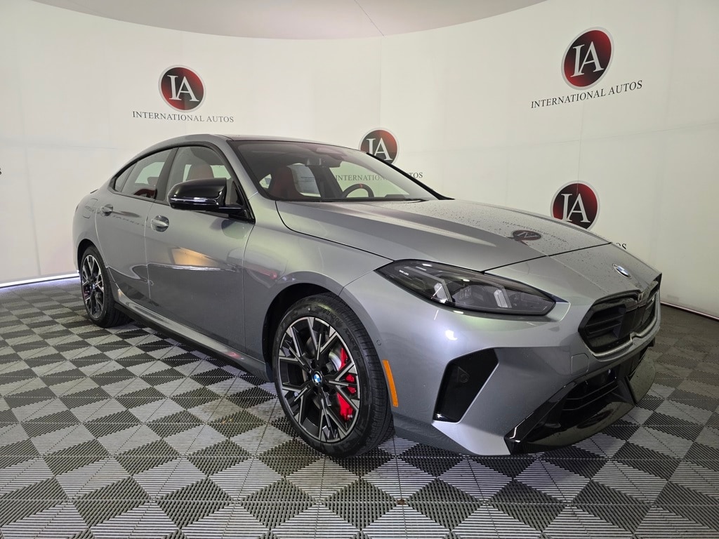 2026 BMW 2 Series M235's photo