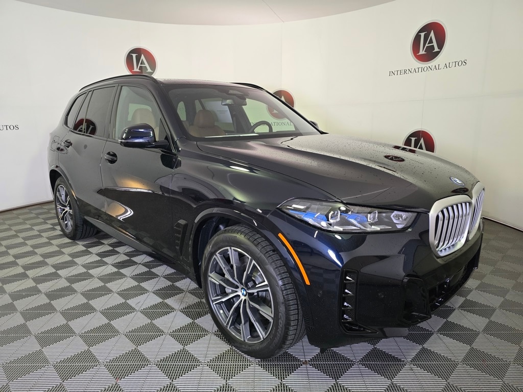 2026 BMW X5 50e's photo