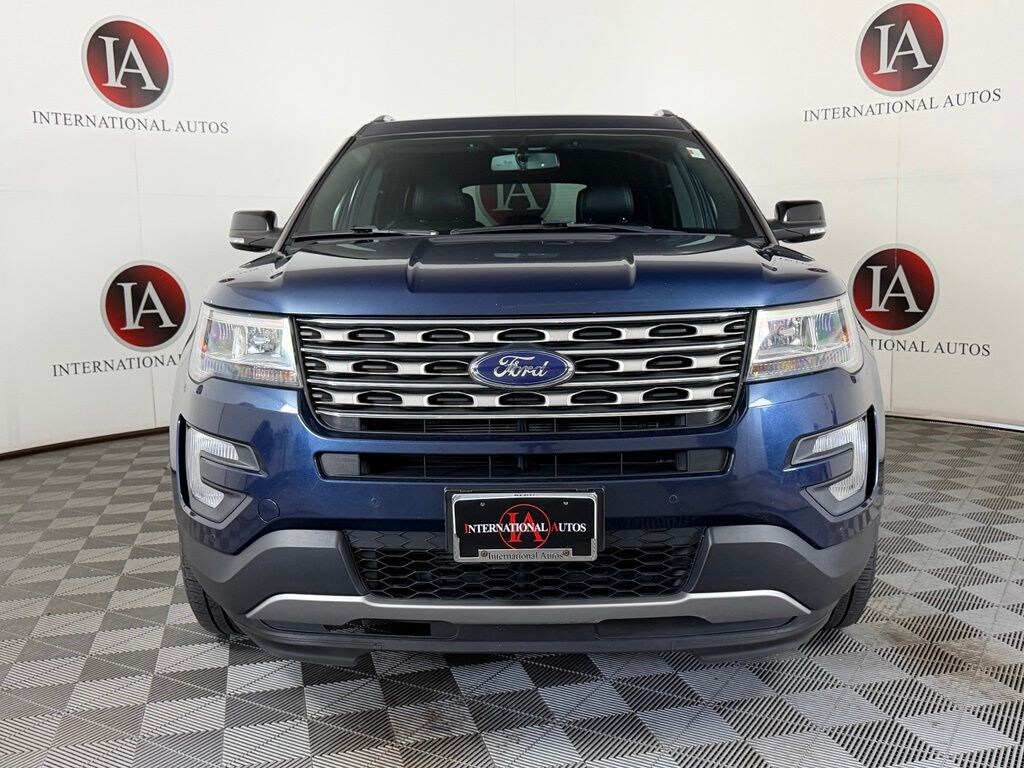 Used 2017 Ford Explorer XLT SUV