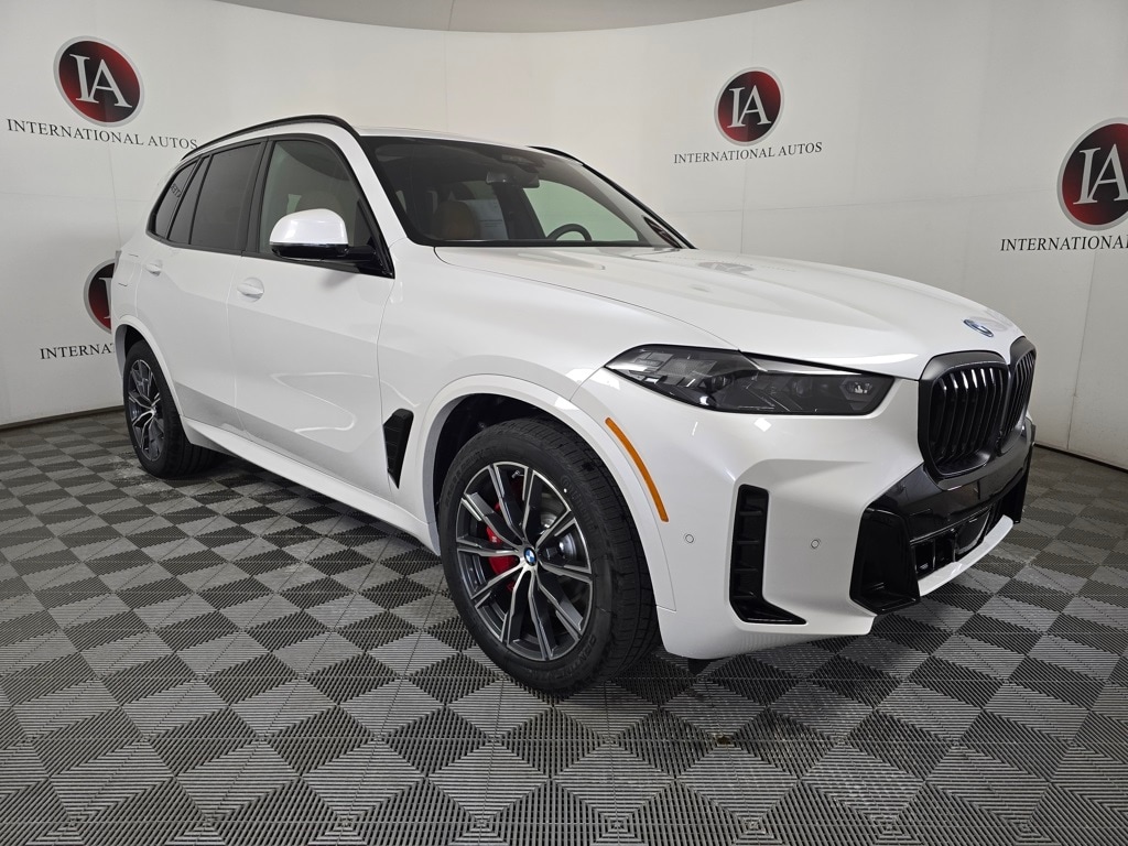 2026 BMW X5 xDrive50e's photo