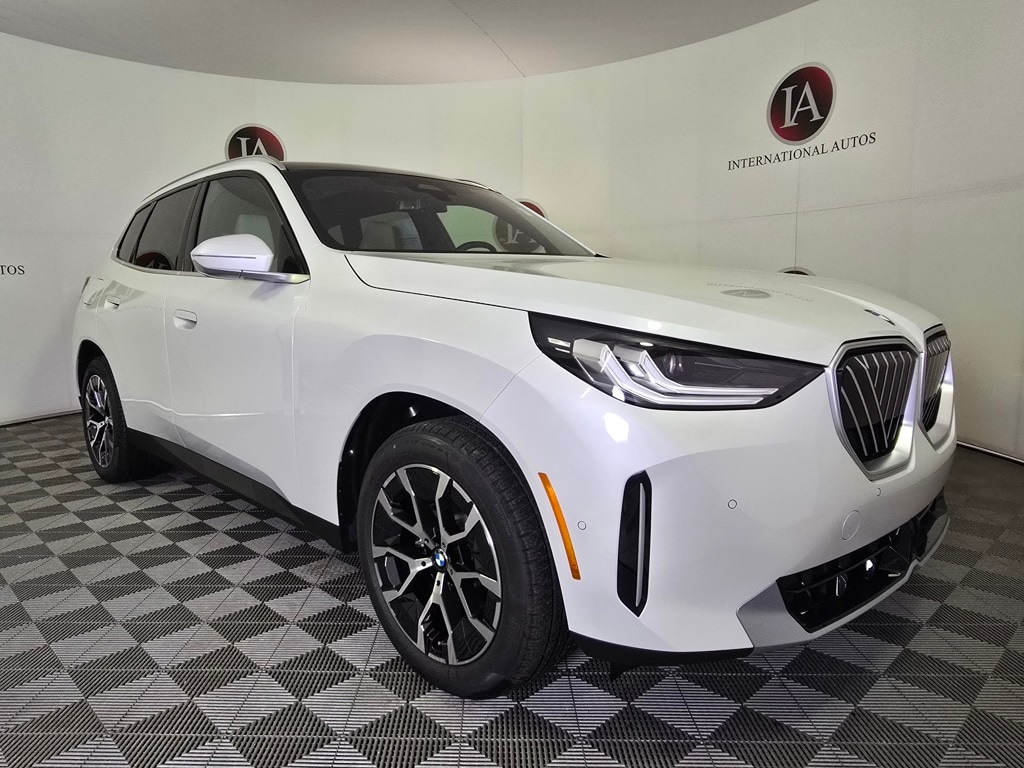 2026 BMW X3 30's photo