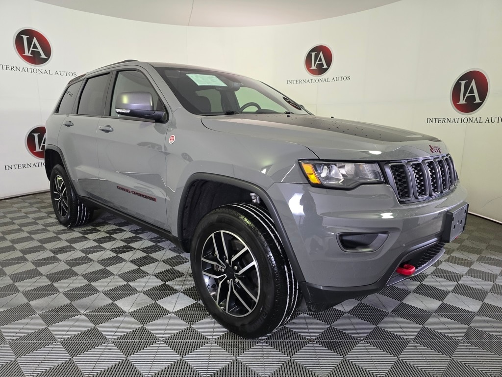 2021 Jeep Grand Cherokee Trailhawk's photo
