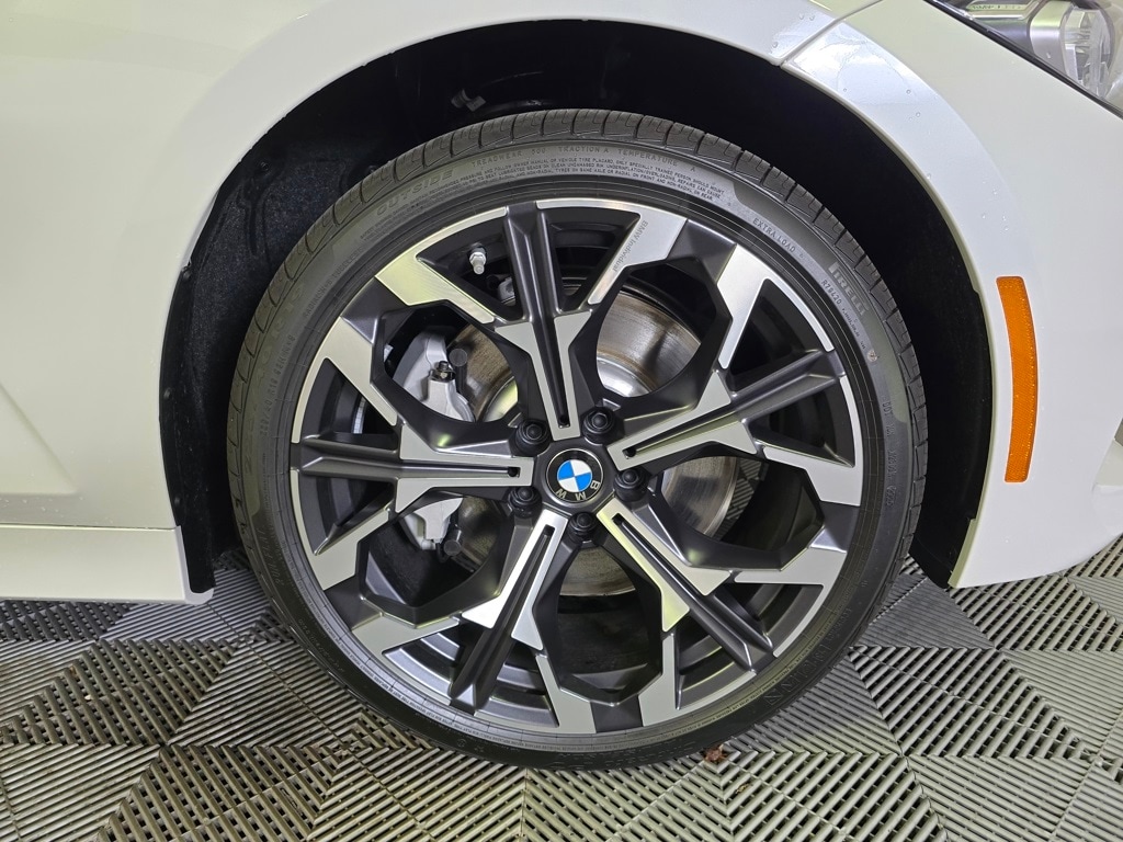 New 2025 BMW 330i xDrive Sedan