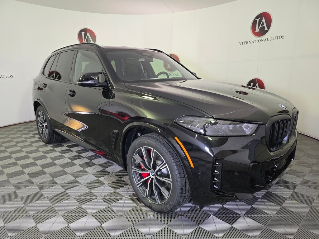 2026 BMW X5 M60i's photo
