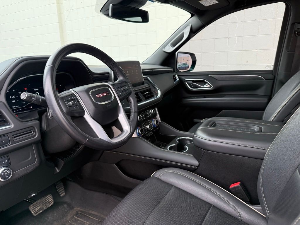Used 2023 GMC Yukon SLT SUV