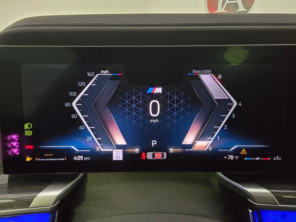 2025 BMW 7 Series 760i - Photo 22