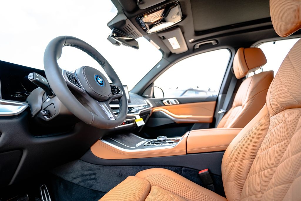 New 2026 BMW X5 PHEV xDrive50e SUV