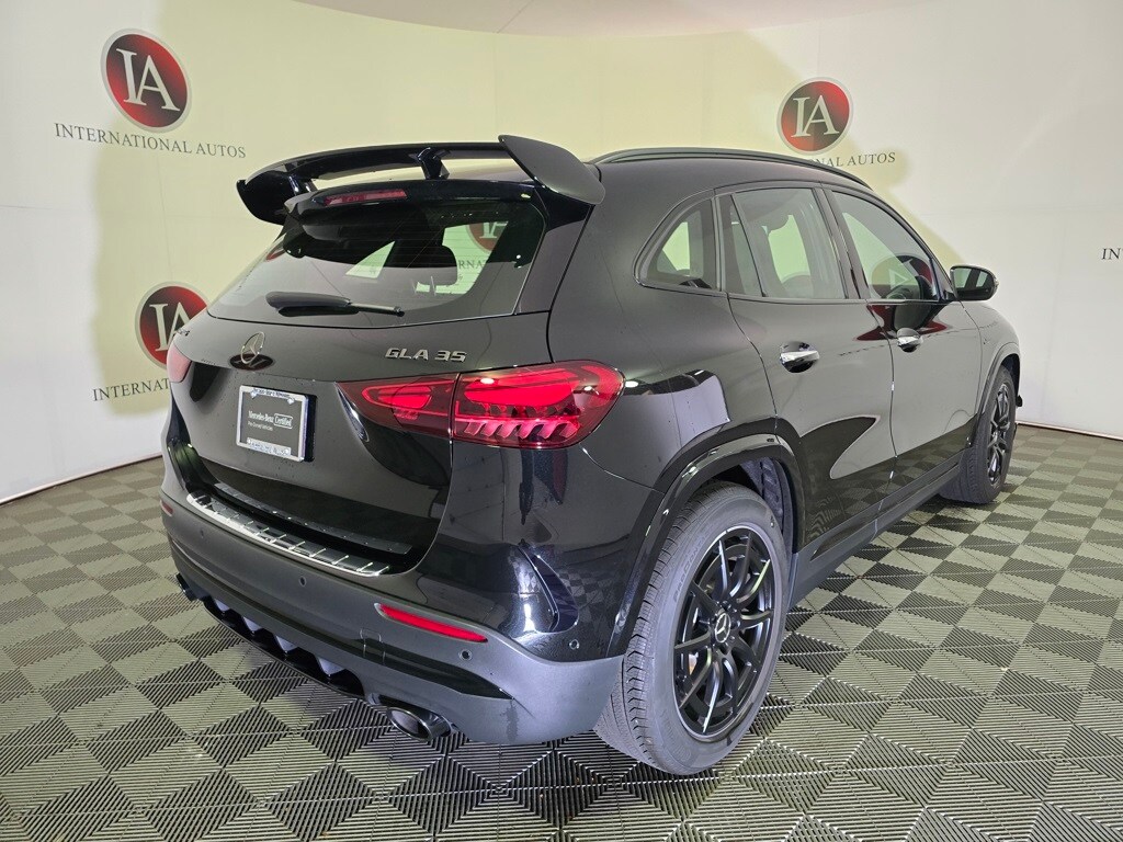2025 Mercedes Benz GLA AMG 35 4MATIC photo 3