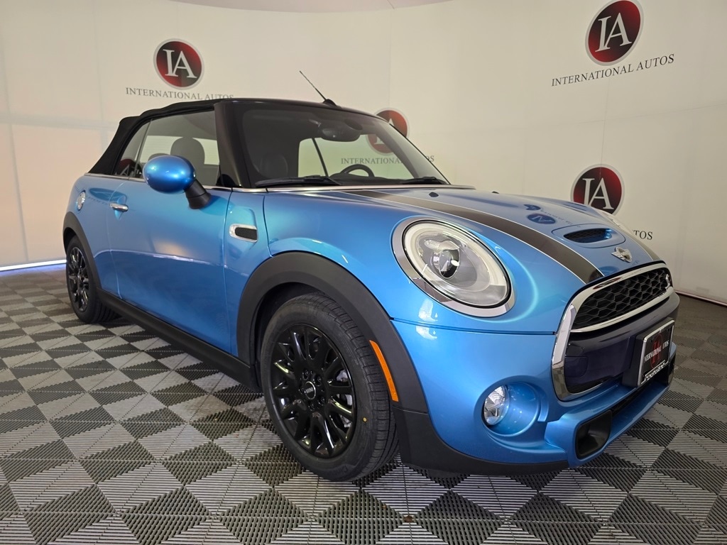 2016 MINI Cooper