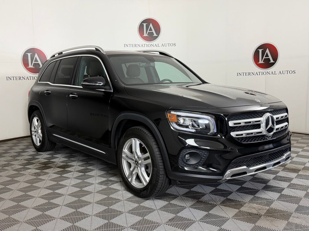 2021 Mercedes-Benz GLB Base